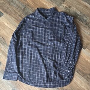 Van Heusen Plaid Button Down Shirt Size XL